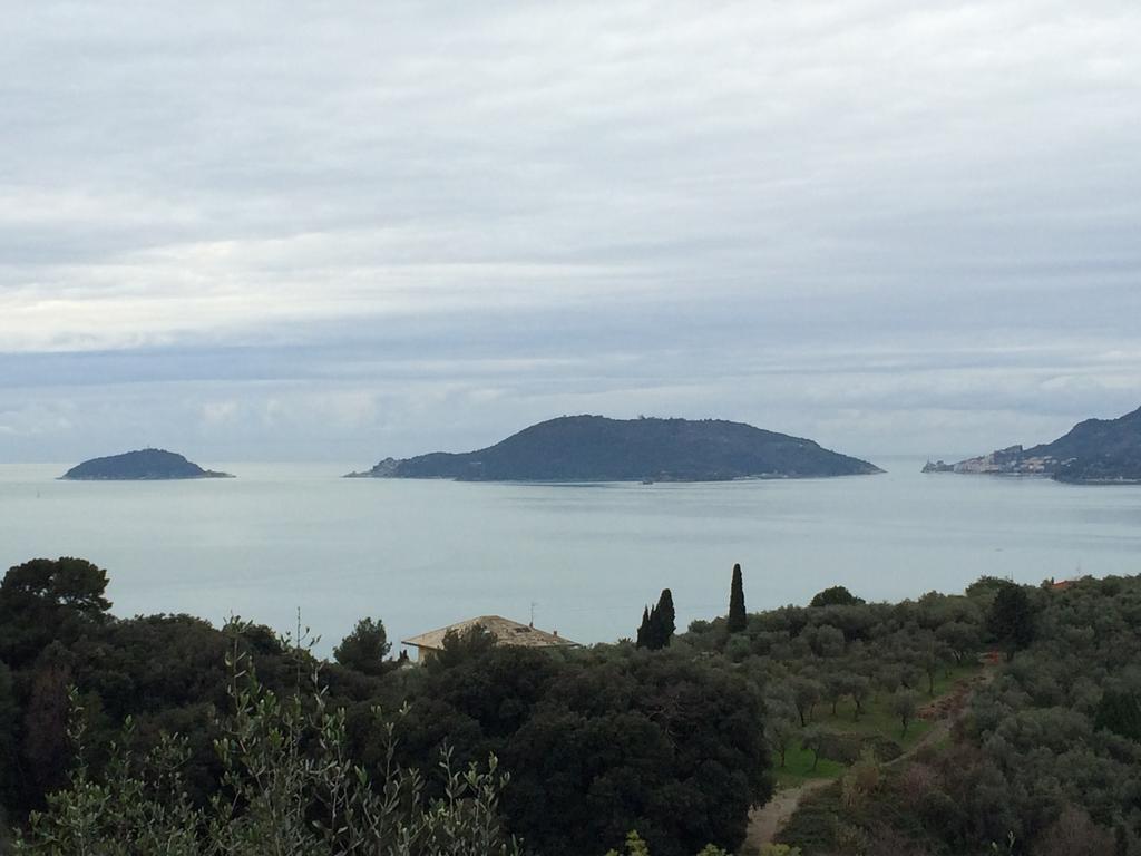 Appartamento Un Giorno Di Sole Lerici Exteriör bild